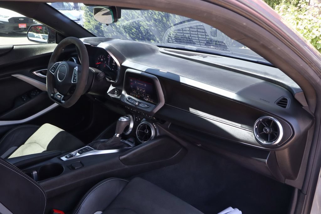 Used 2021 Chevrolet Camaro SS RWD image 36