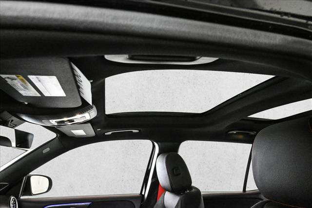 New 2026 Mercedes-Benz GLB 35 AMG 4MATIC image 17