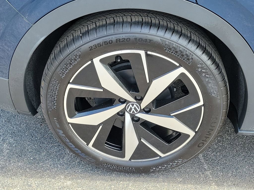 Used 2023 Volkswagen ID.4 S image 6