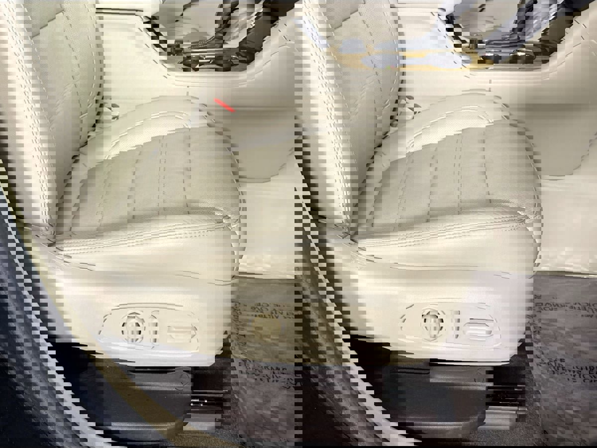 Used 2018 GMC Acadia Denali w/ Technology Package image 39