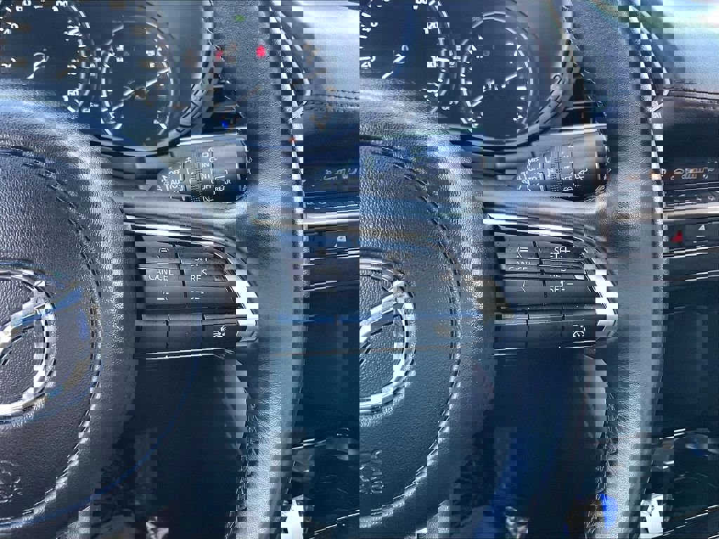 Used 2025 MAZDA MAZDA3 s Sport image 22