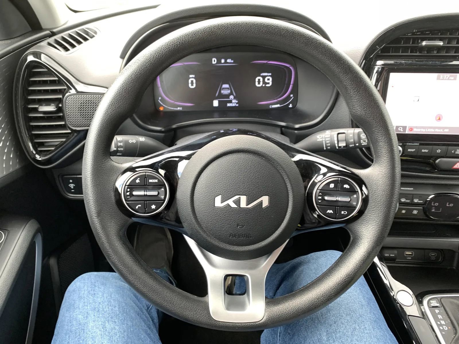 Used 2023 Kia Soul S image 11