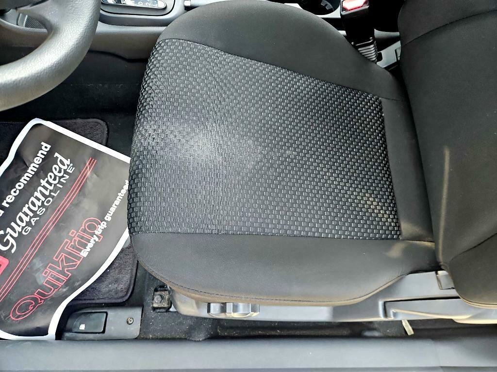 Used 2011 Hyundai Accent GS image 21