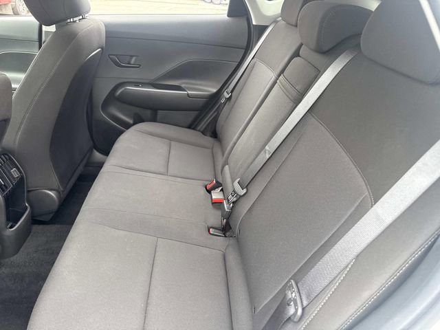 Used 2025 Hyundai Kona SEL image 25