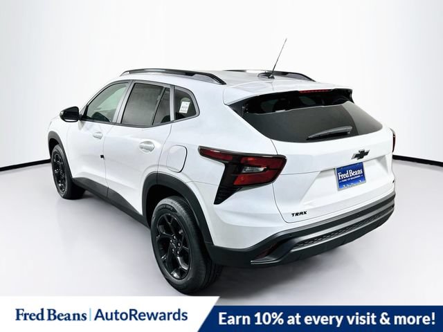 New 2026 Chevrolet Trax LT w/ Driver Confidence Package FWD image 5