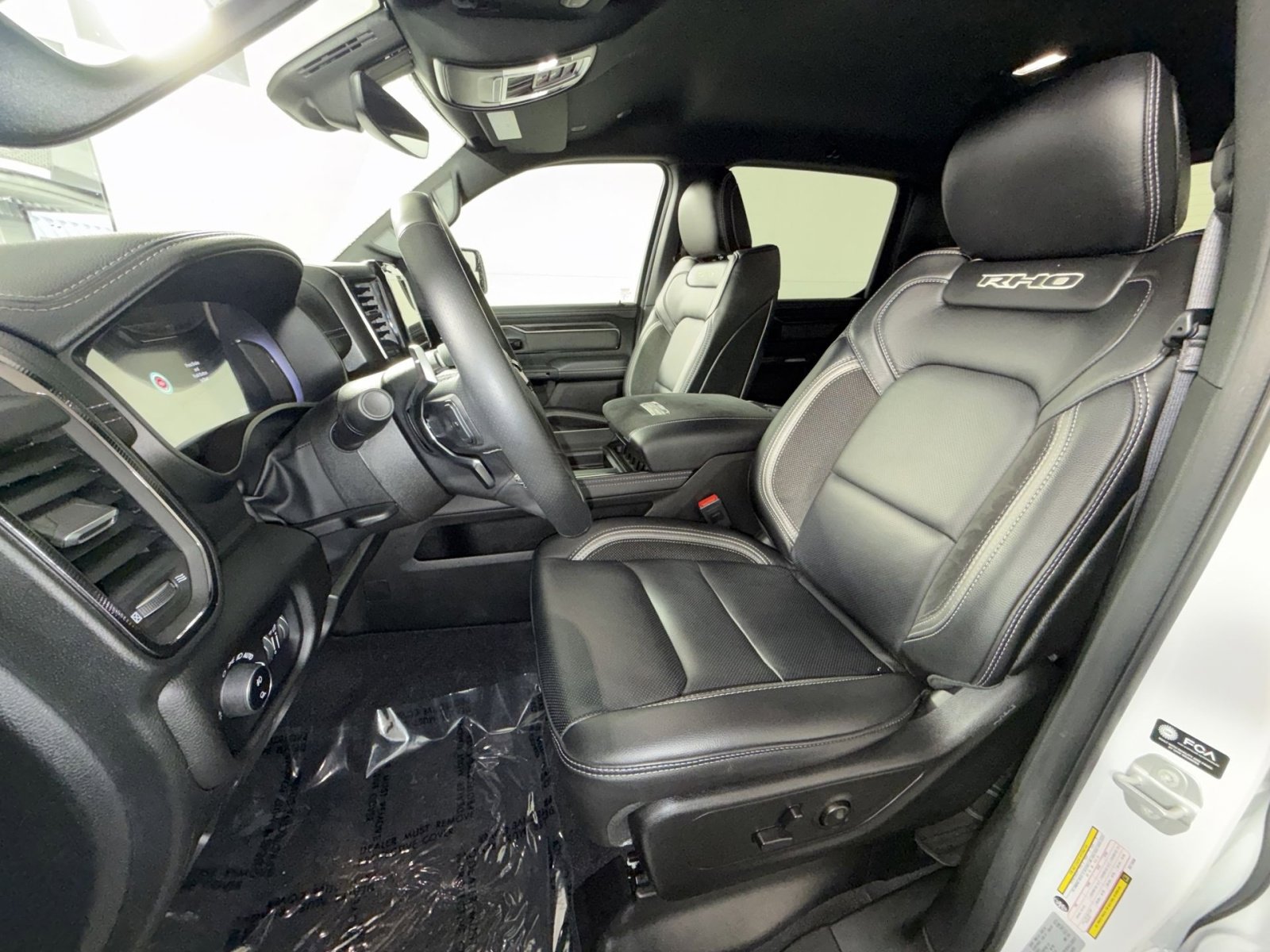 Used 2025 RAM 1500 RHO image 13