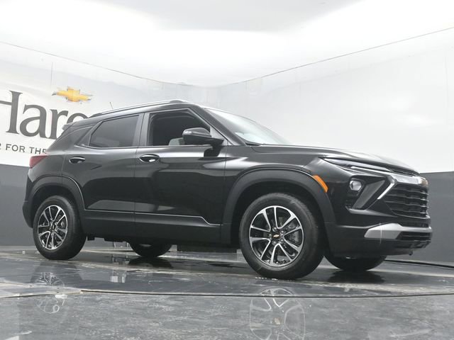 New 2026 Chevrolet TrailBlazer LT image 2