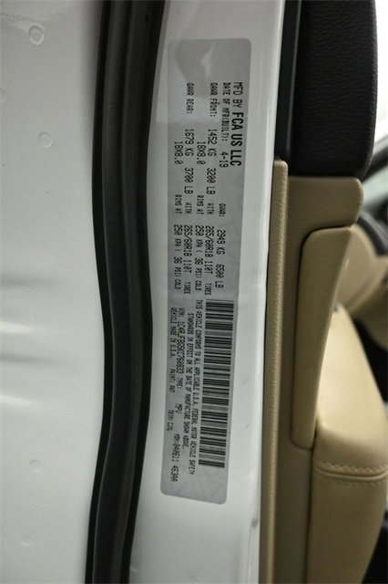 Used 2019 Jeep Grand Cherokee Limited image 32