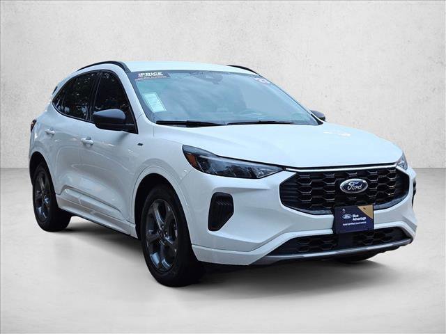 Certified 2023 Ford Escape ST-Line w/ Tech Pack #1 image 3