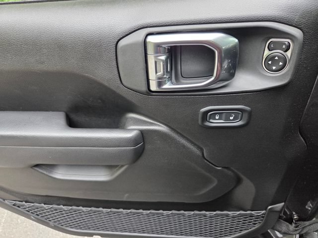 Used 2025 Jeep Gladiator Sport AWD/4WD image 29