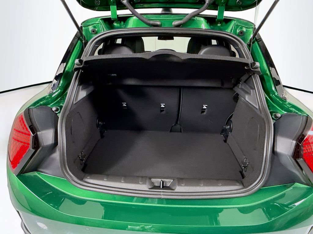 New 2026 MINI Cooper S image 29