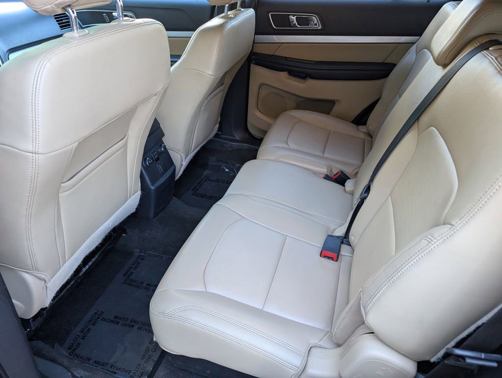 Used 2016 Ford Explorer XLT w/ Equipment Group 202A image 24