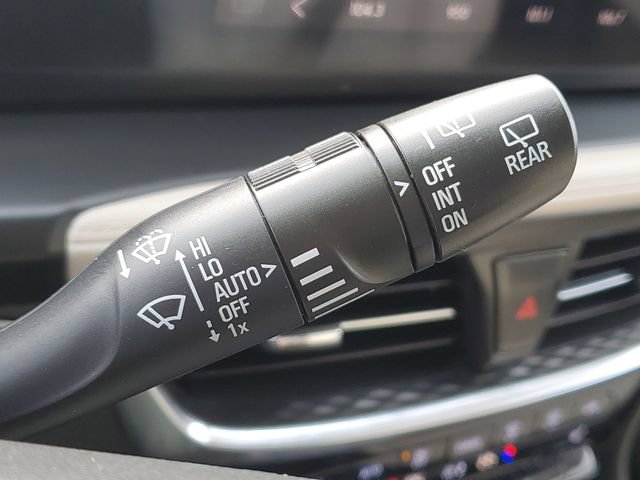 Used 2024 Buick Encore GX Avenir w/ Avenir Convenience Package AWD/4WD image 14