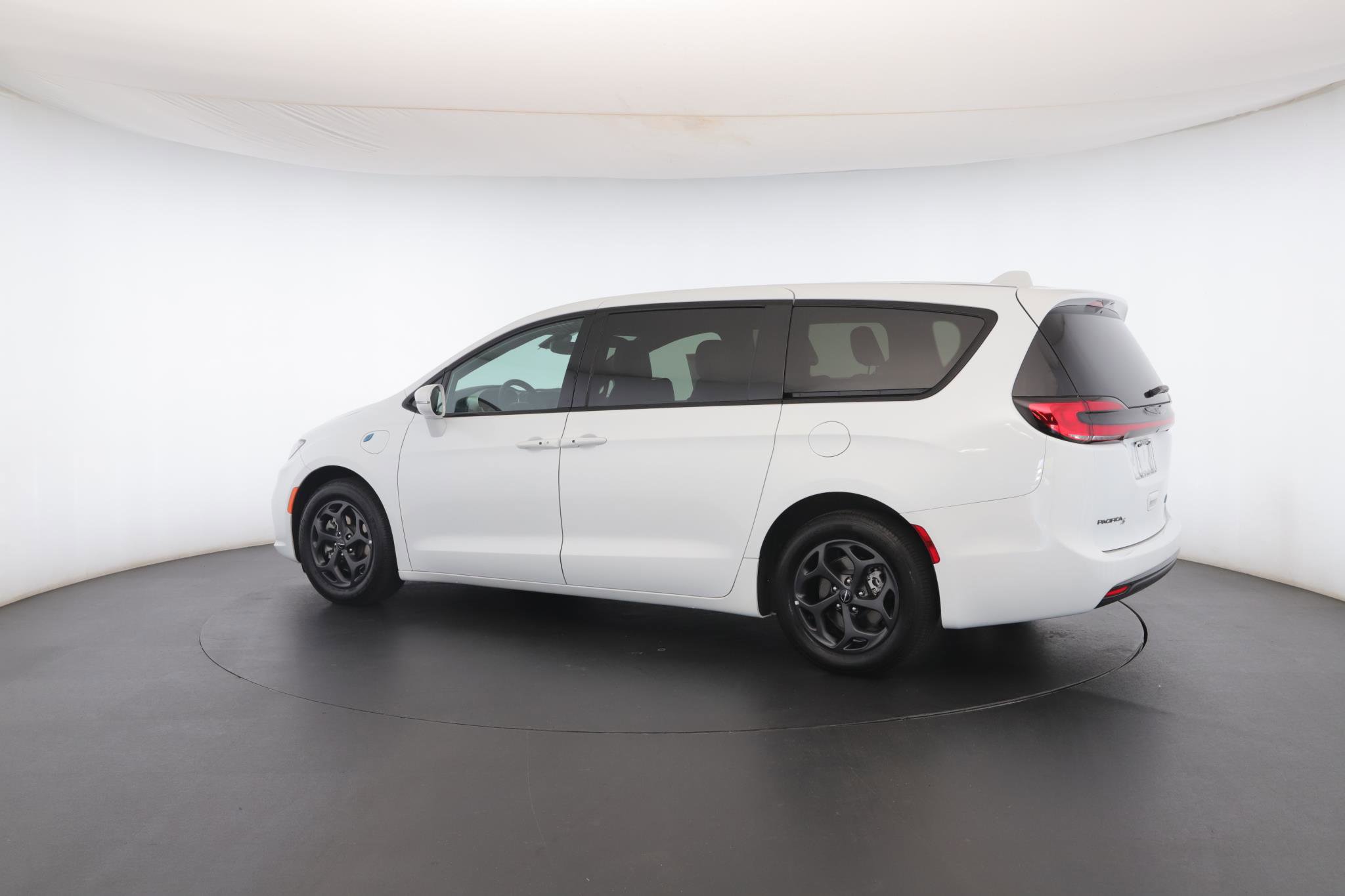 Used 2022 Chrysler Pacifica Touring-L w/ S Appearance Package image 21