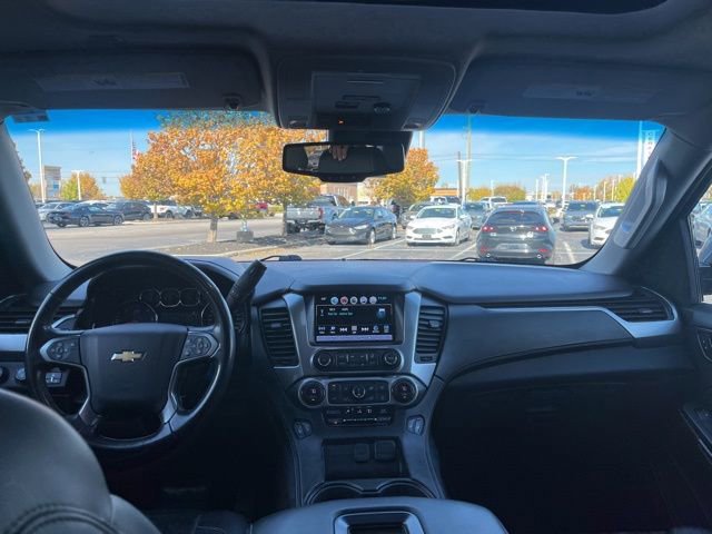 Used 2018 Chevrolet Suburban LT image 20