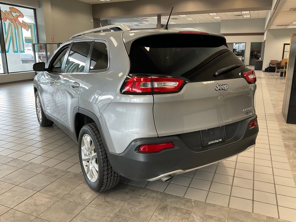 Used 2015 Jeep Cherokee Limited image 5