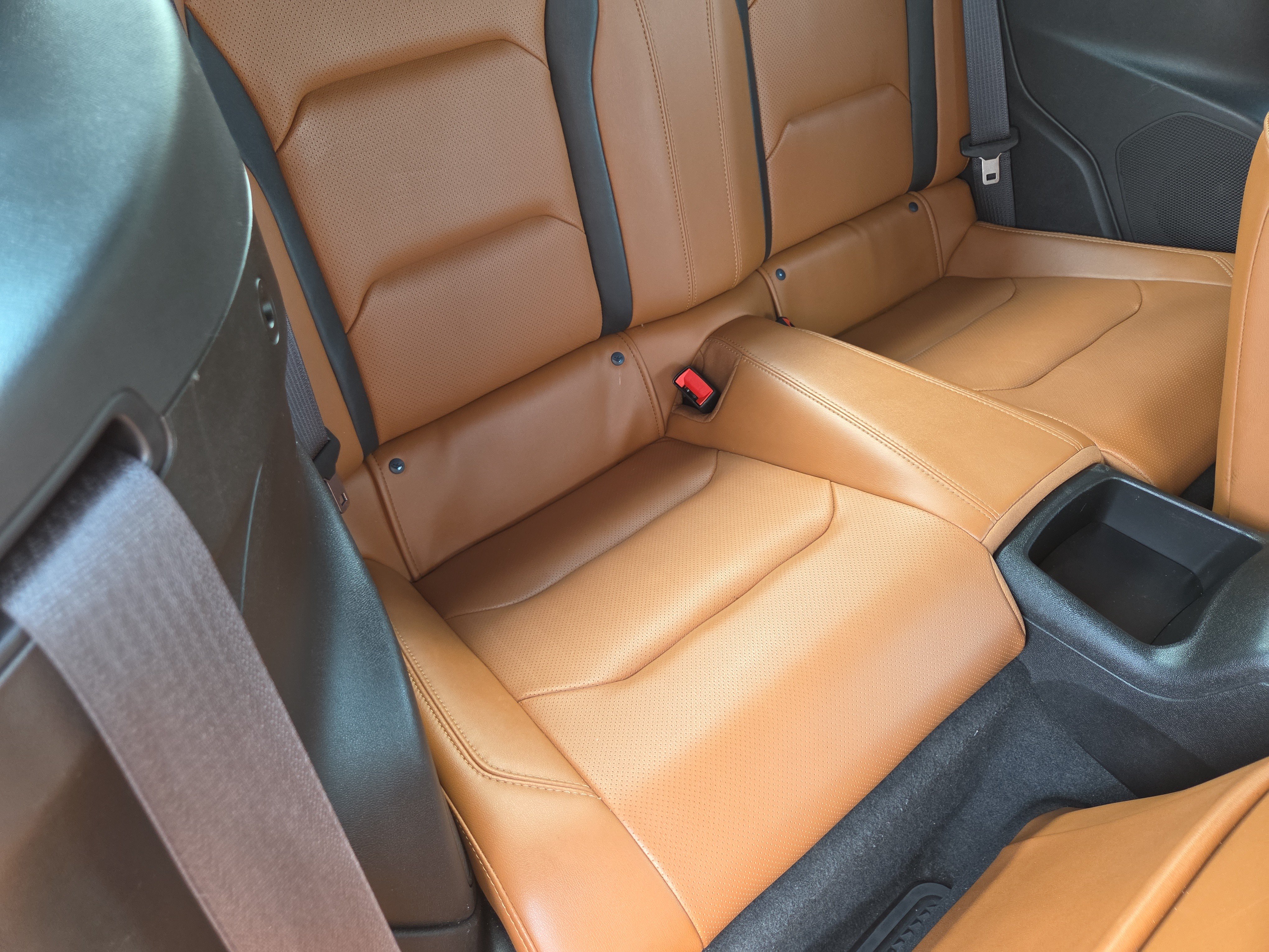Used 2020 Chevrolet Camaro SS RWD image 23