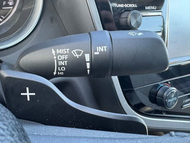 Certified 2019 Toyota Camry SE FWD image 26