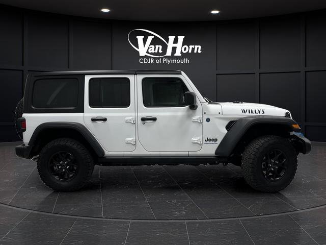Used 2024 Jeep Wrangler Unlimited image 2