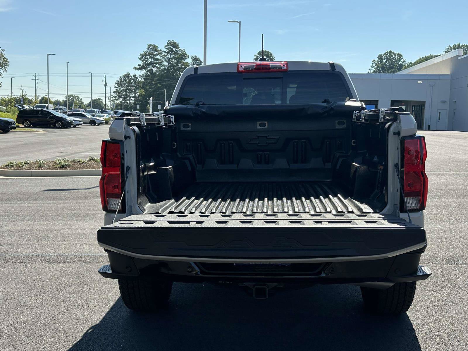 Used 2026 Chevrolet Colorado Trail Boss AWD/4WD image 8