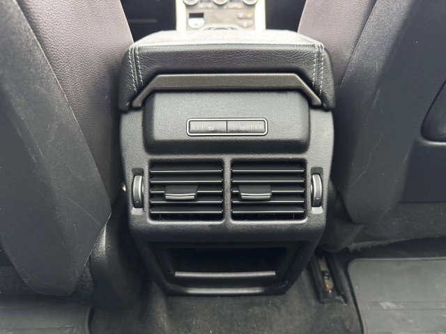 Used 2017 Land Rover Range Rover Evoque SE image 35