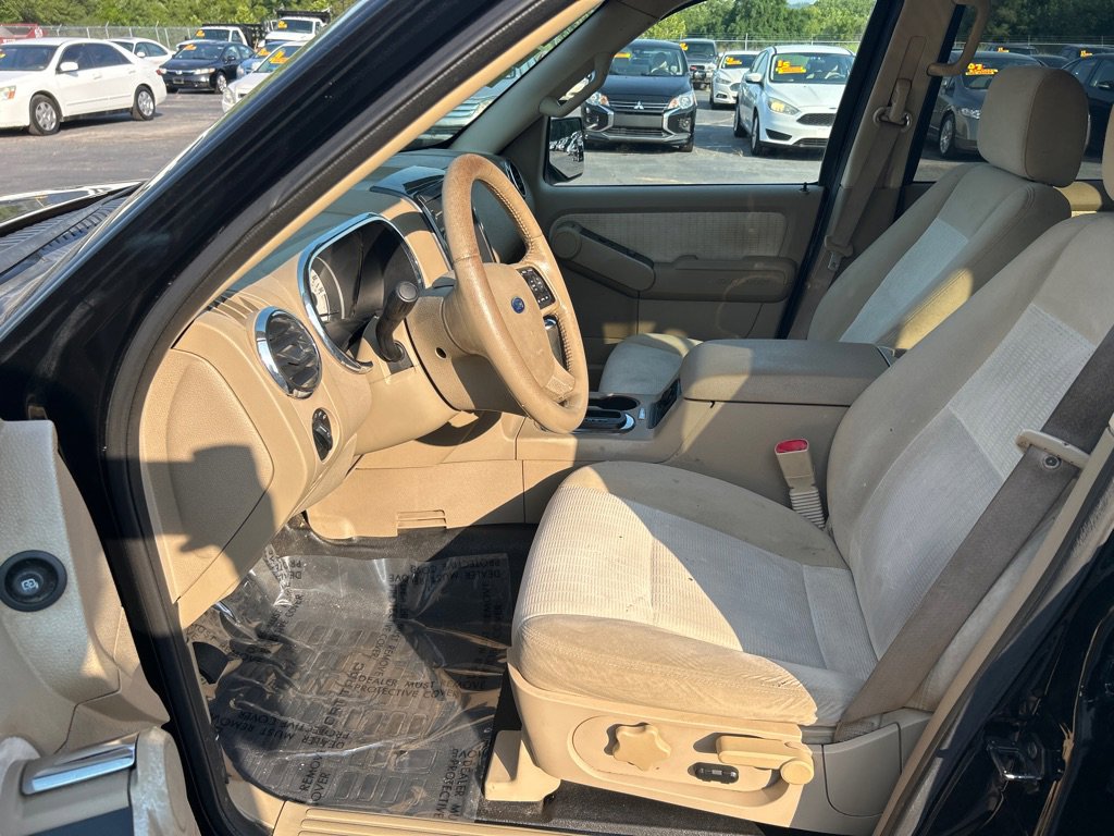 Used 2008 Ford Explorer Sport Trac XLT image 9