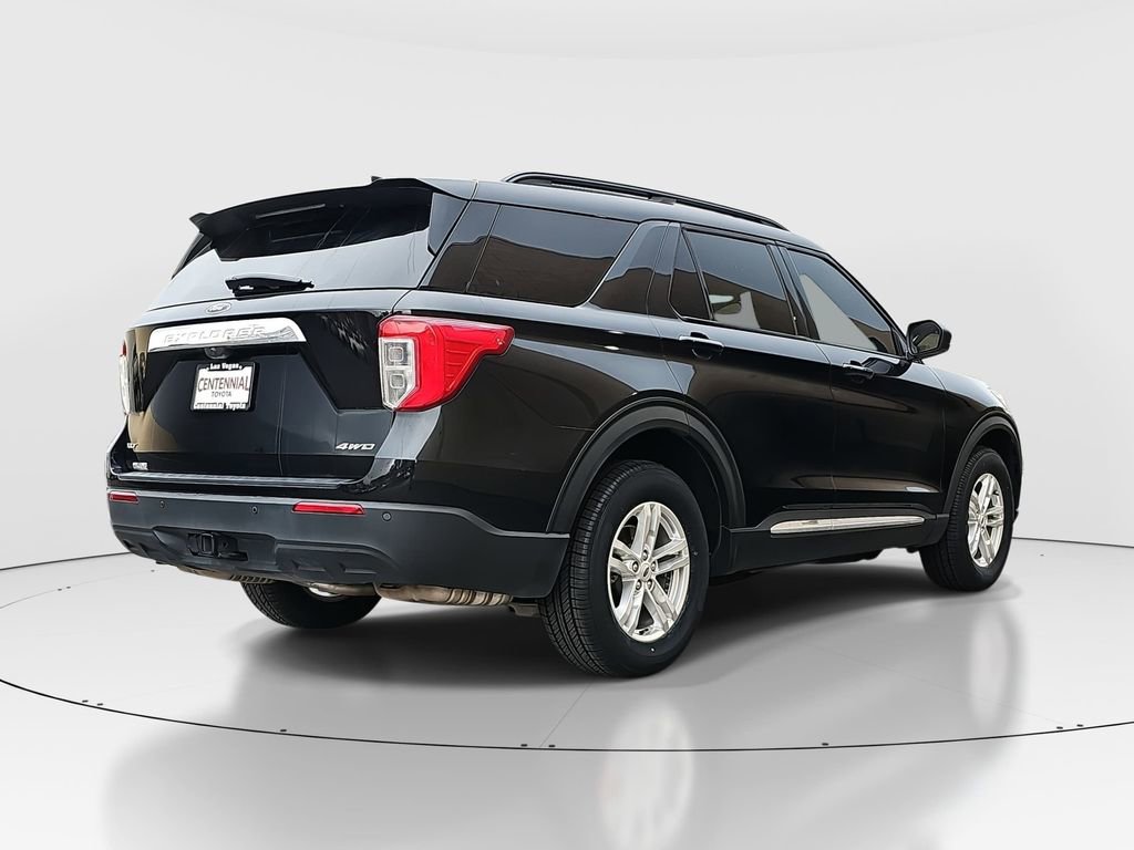 Used 2023 Ford Explorer XLT w/ Class IV Trailer Tow Package AWD/4WD image 5