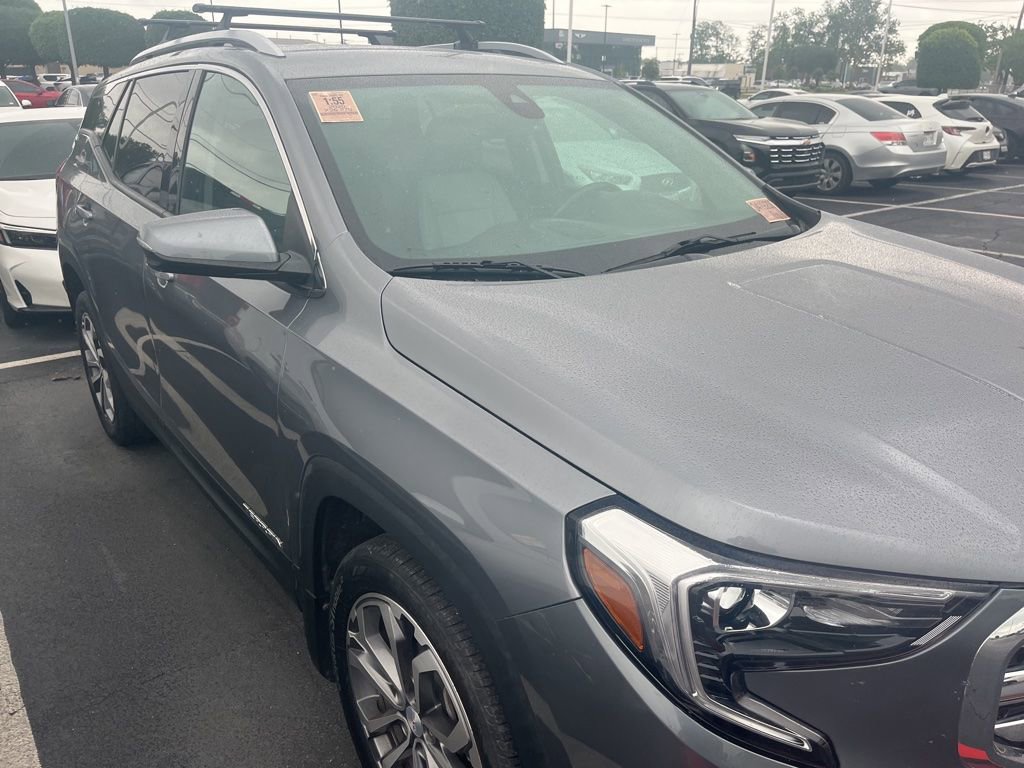 Used 2020 GMC Terrain SLT w/ Preferred Package AWD/4WD image 3