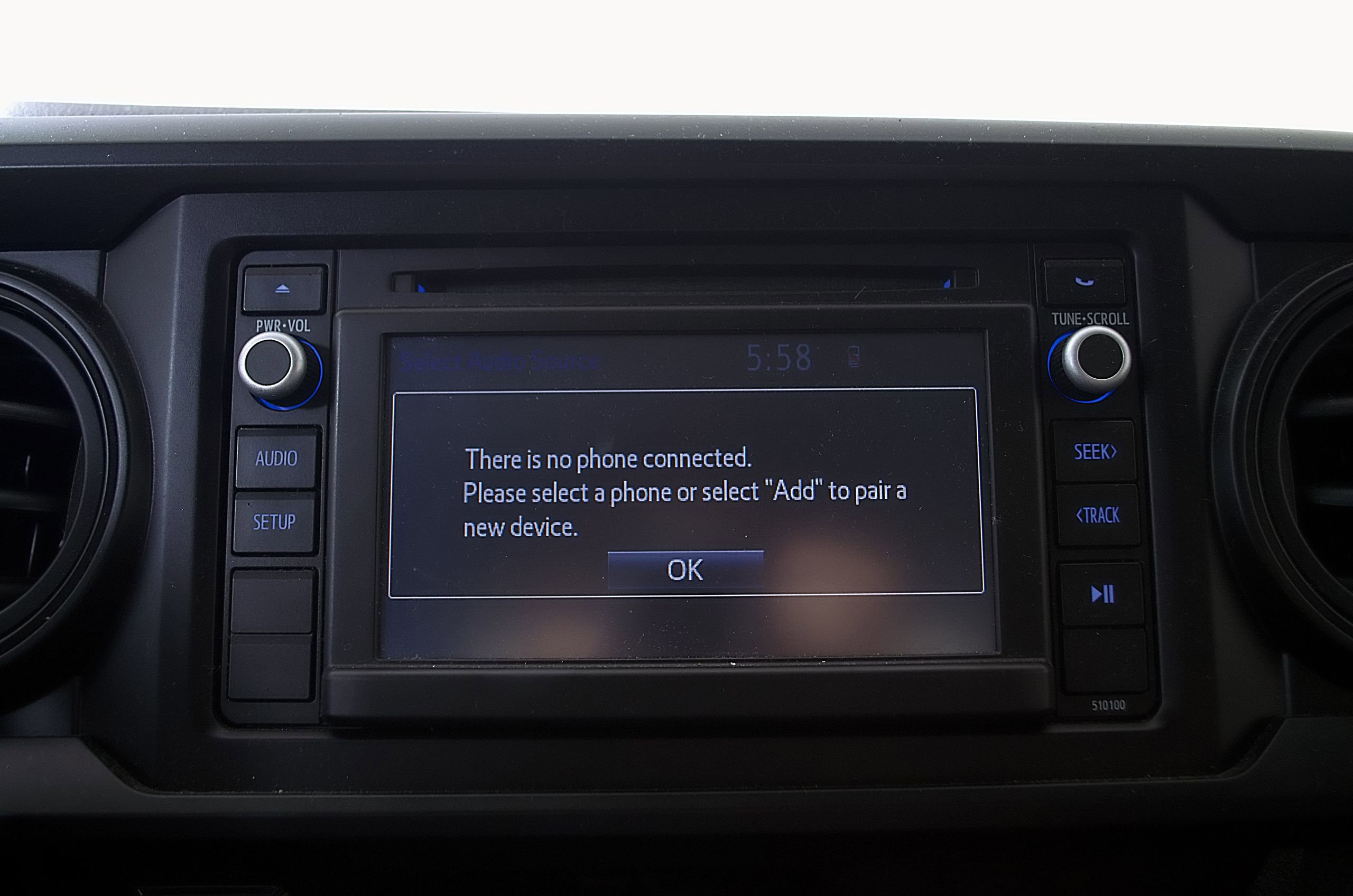 Used 2017 Toyota Tacoma SR RWD image 24