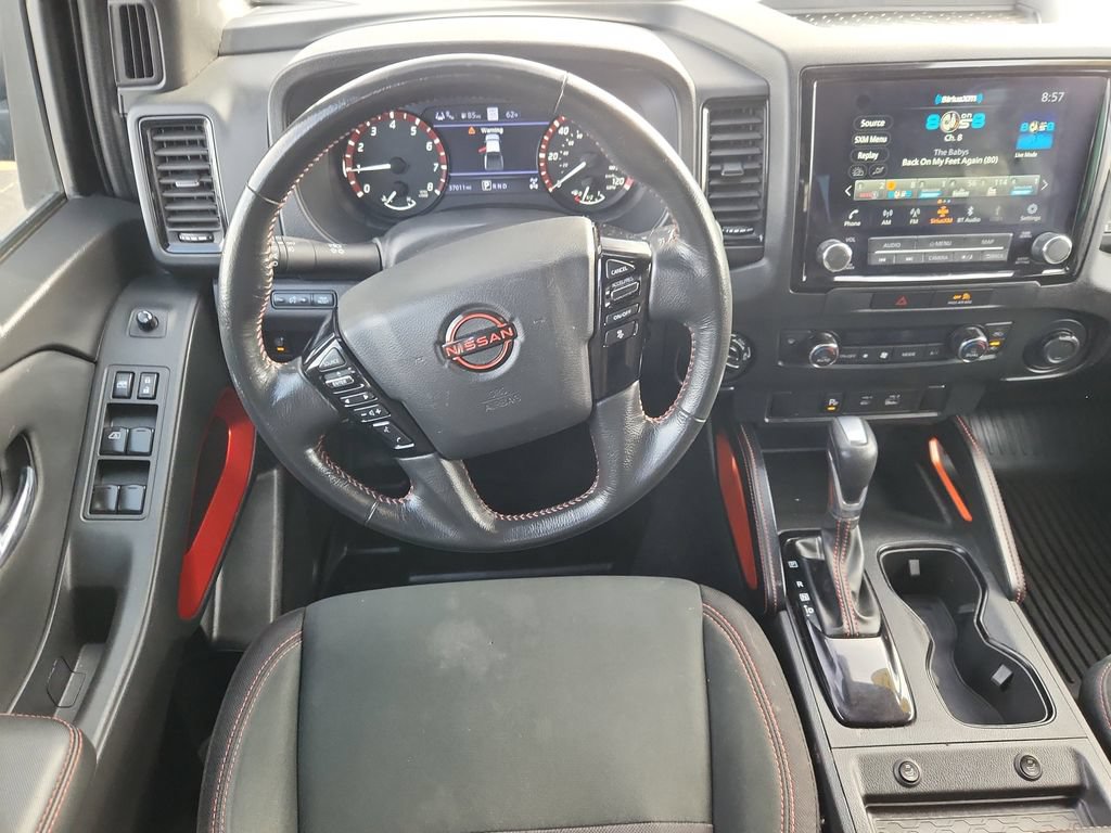Used 2023 Nissan Frontier PRO-4X w/ Technology Package AWD/4WD image 11