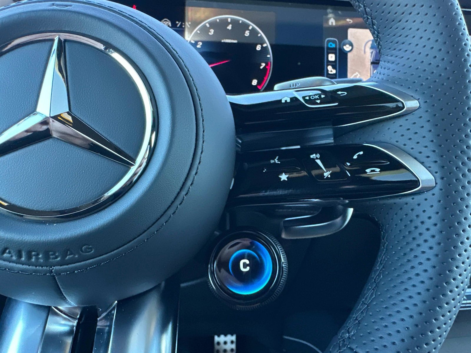 Used 2026 Mercedes-Benz G 63 AMG 4MATIC image 34