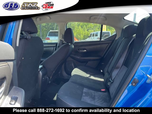 Used 2023 Nissan Sentra SR w/ Electronics Package FWD image 9