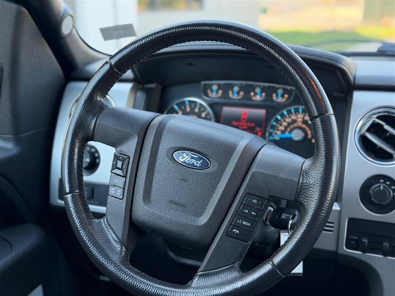 Used 2013 Ford F150 Lariat w/ Luxury Equipment Group image 19