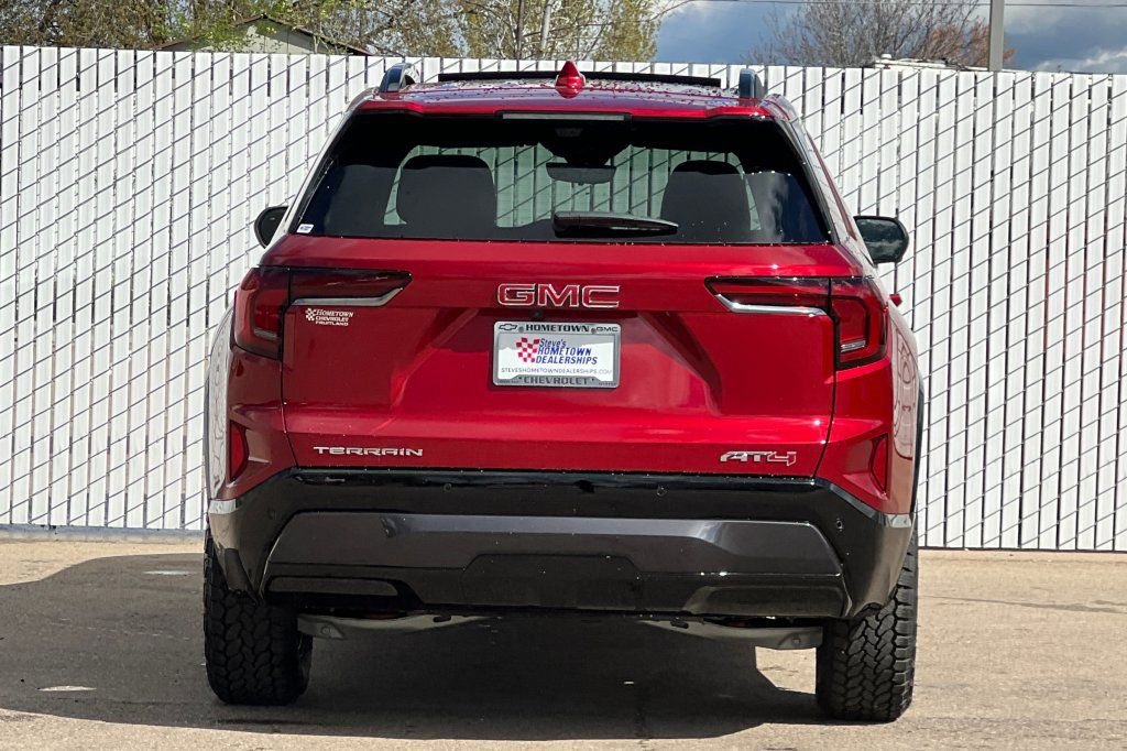 New 2026 GMC Terrain AT4 w/ Technology Package II AWD/4WD image 5