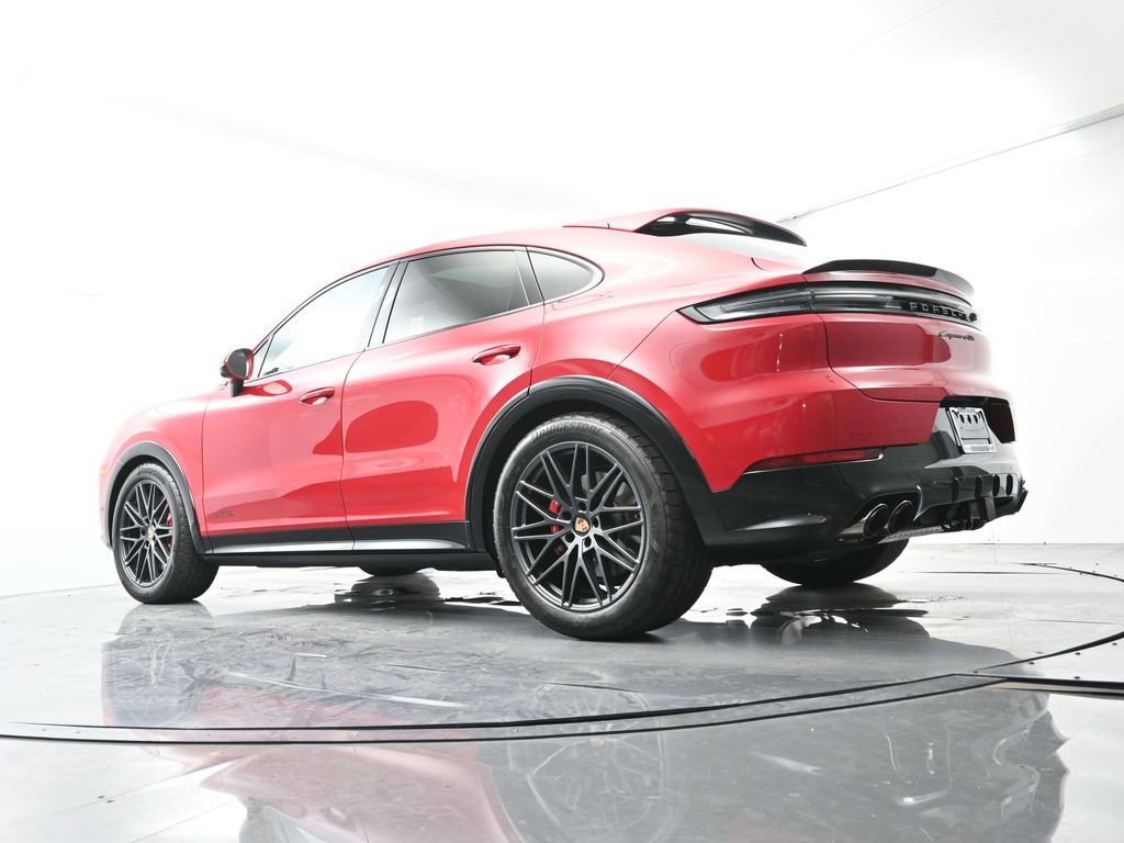 Certified 2026 Porsche Cayenne GTS AWD/4WD image 49