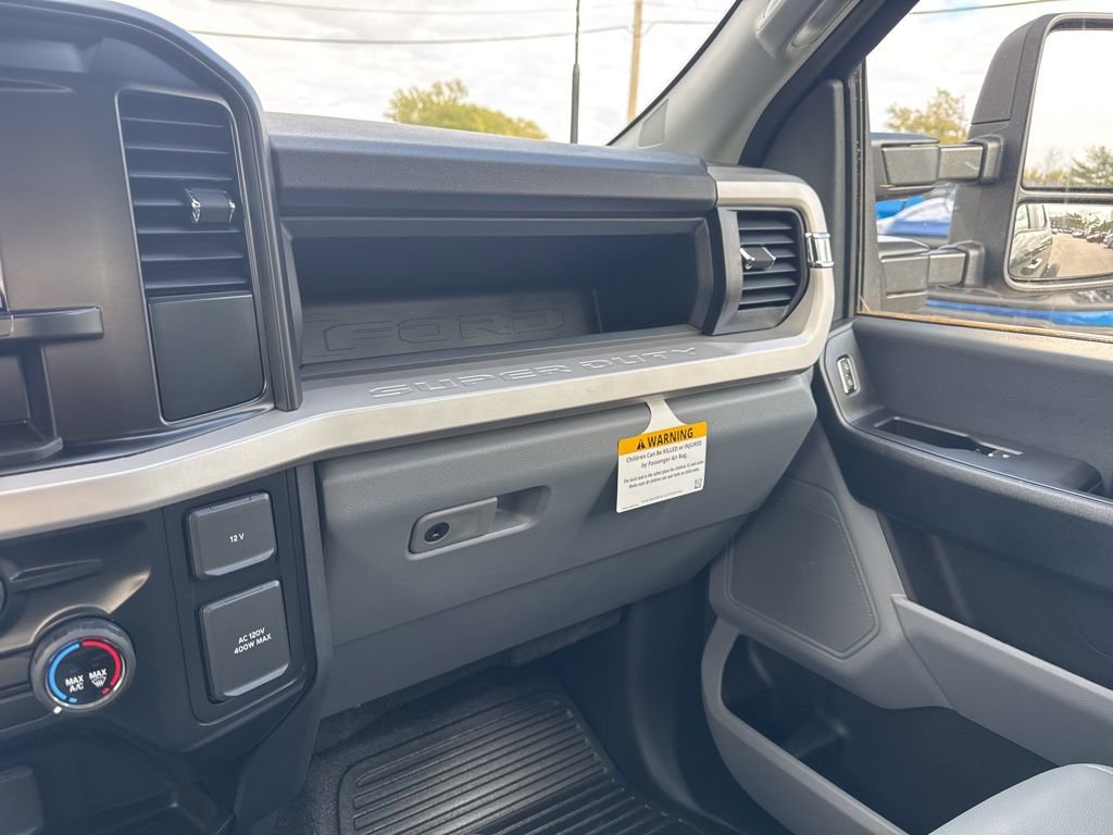 New 2026 Ford F350 XL w/ XL Chrome Package image 16
