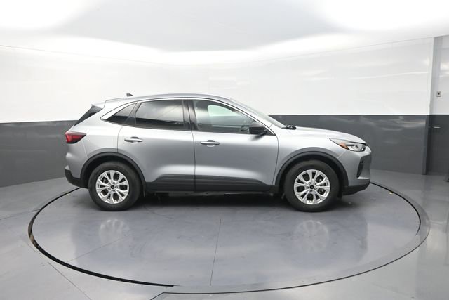 Used 2024 Ford Escape Active FWD image 16