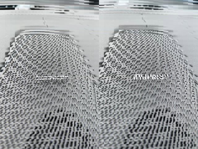 New 2026 Volvo XC60 B5 Ultra w/ Climate Package image 11