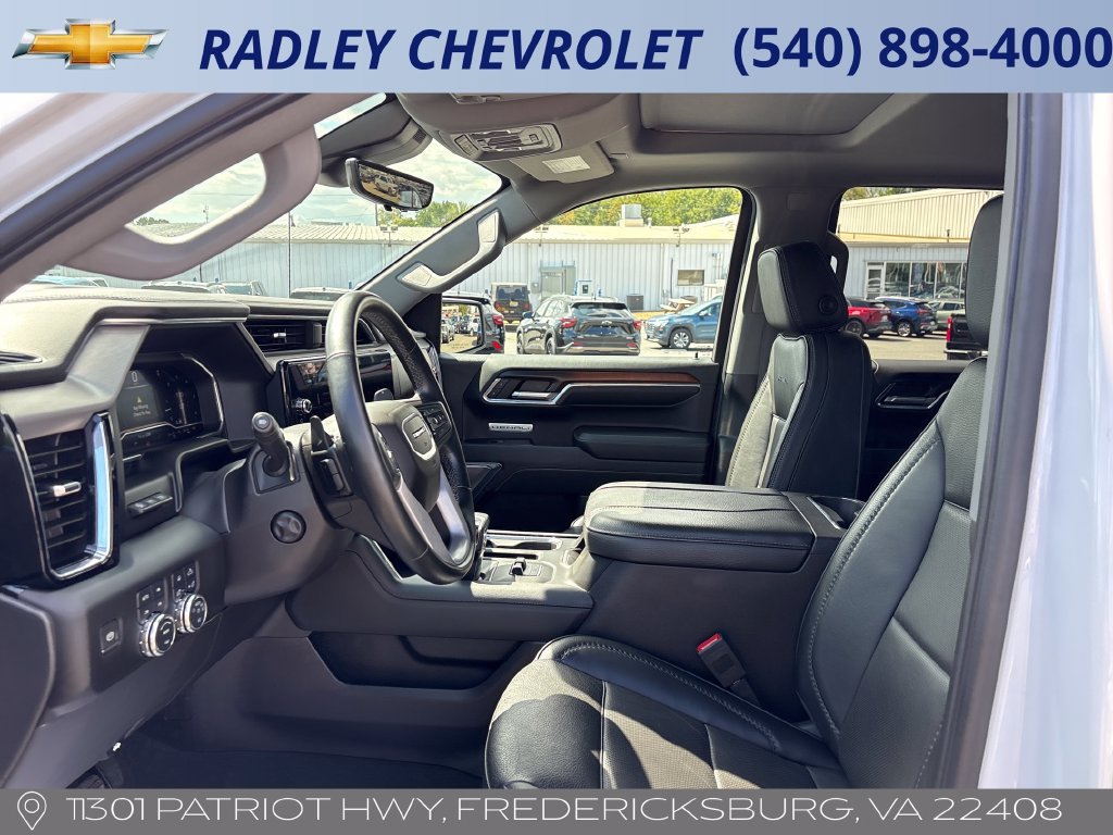 Used 2024 GMC Sierra 1500 Denali w/ Denali Reserve Package AWD/4WD image 3
