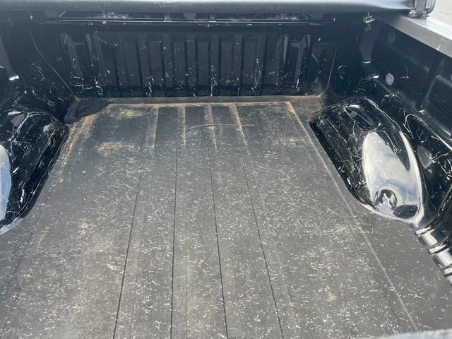 Used 2018 GMC Canyon SLE w/ SLE Convenience Package RWD image 7