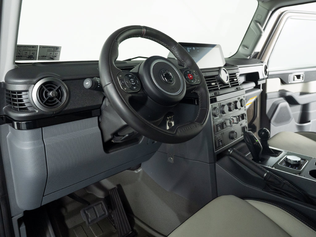 Used 2025 INEOS Grenadier Station Wagon AWD/4WD image 13