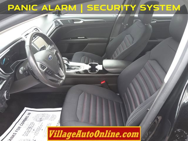 Used 2016 Ford Fusion SE image 13