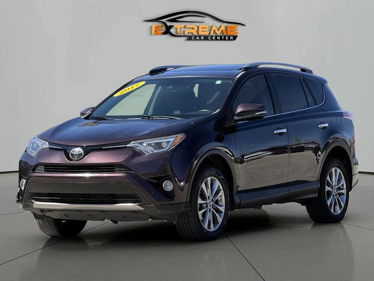 Used 2017 Toyota RAV4 Limited image 1