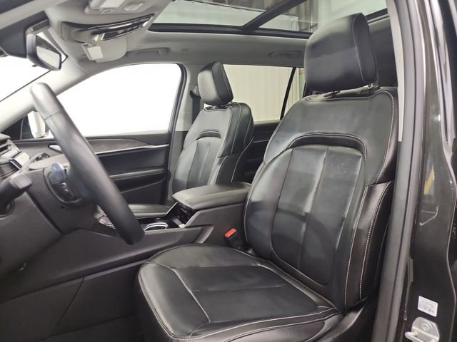 Used 2021 Jeep Grand Cherokee L Limited image 16