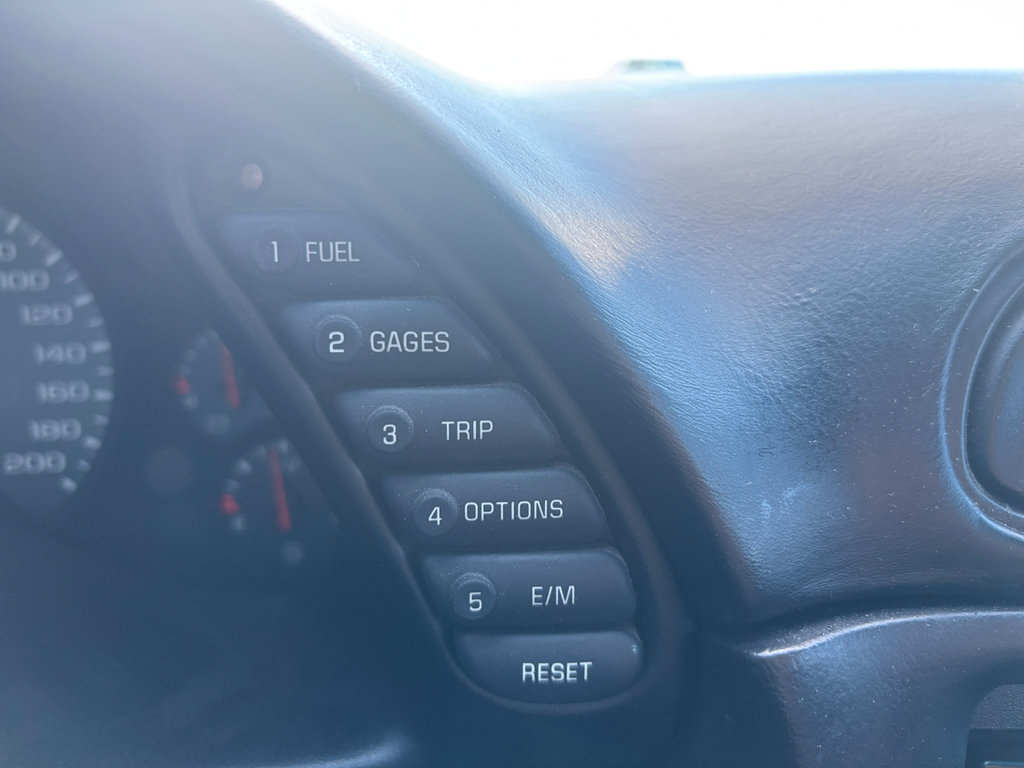 Used 1997 Chevrolet Corvette Coupe RWD image 17