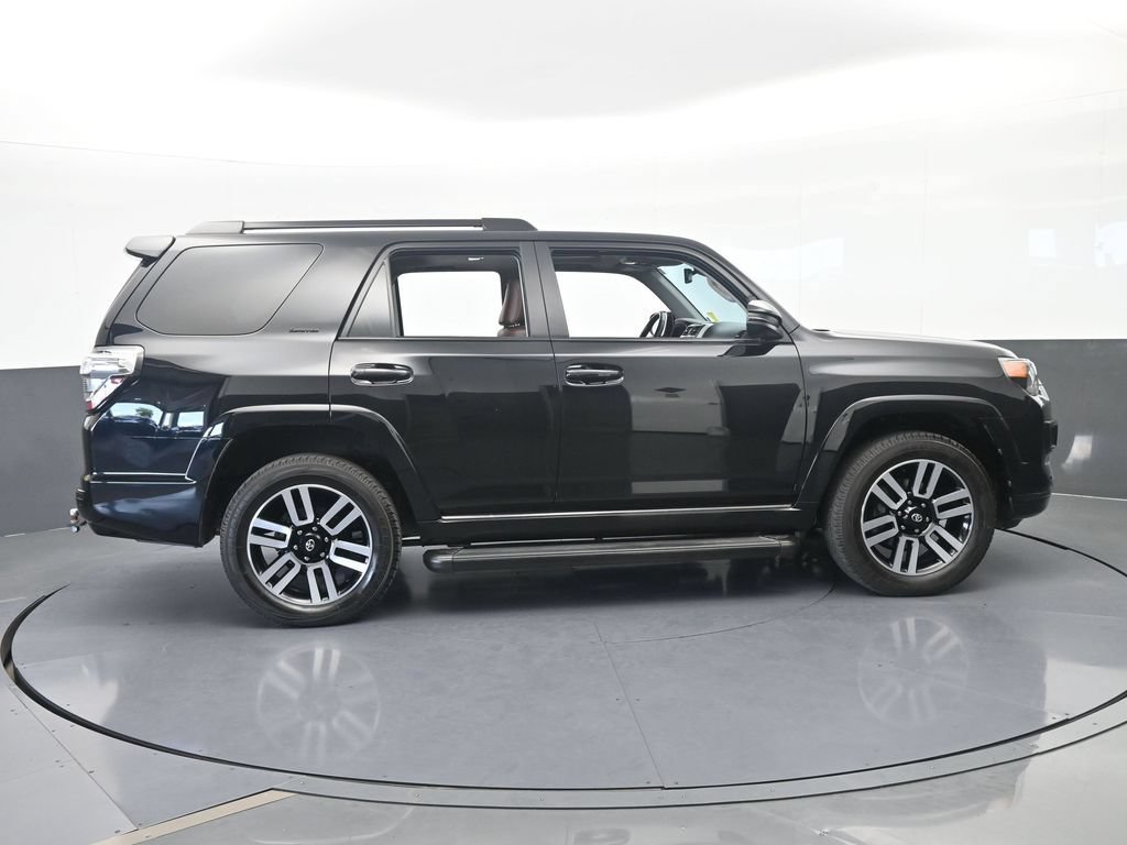 Used 2024 Toyota 4Runner Limited AWD/4WD image 7