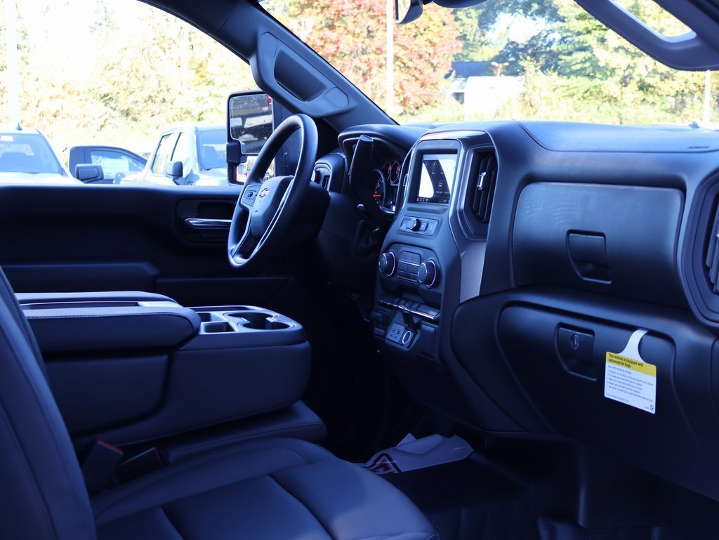 New 2026 Chevrolet Silverado 3500 W/T image 29