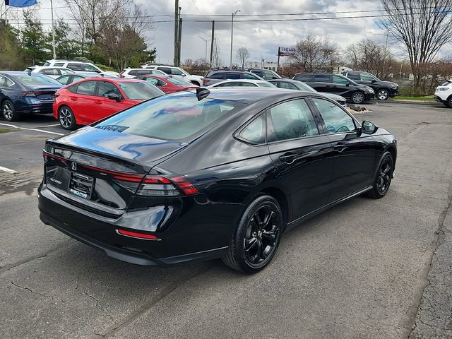 Used 2025 Honda Accord SE image 6