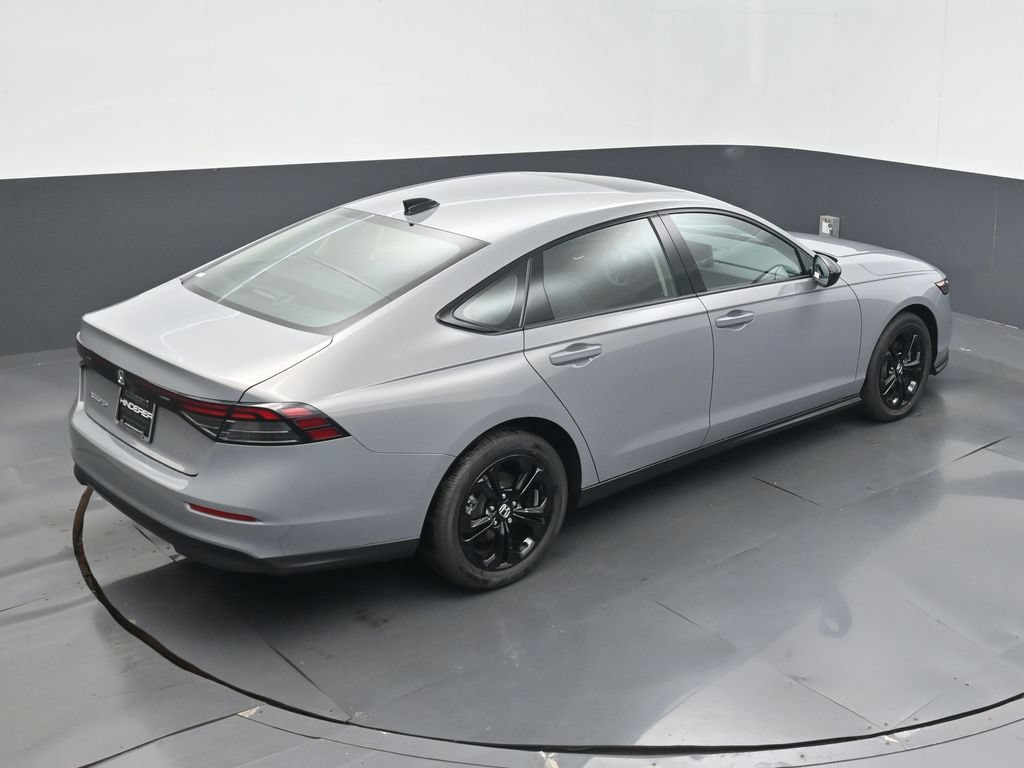 New 2025 Honda Accord SE image 12