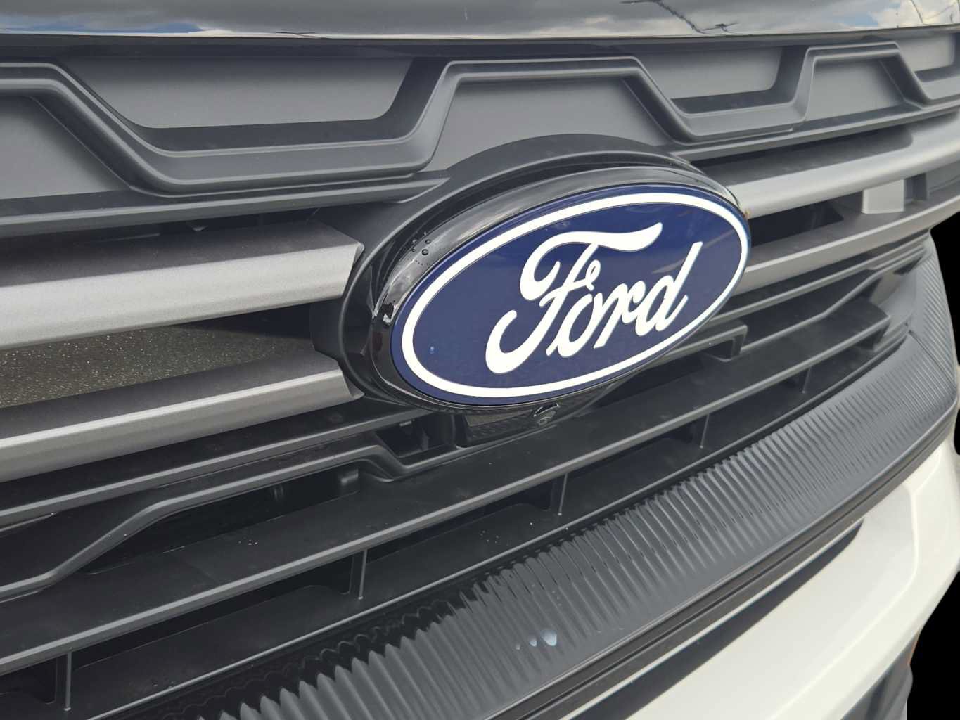 New 2027 Ford Expedition Tremor w/ Driver's Package AWD/4WD image 17